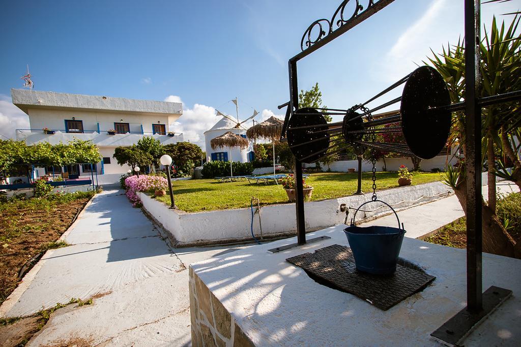 Anemomilos Studios Gerani  Bagian luar foto